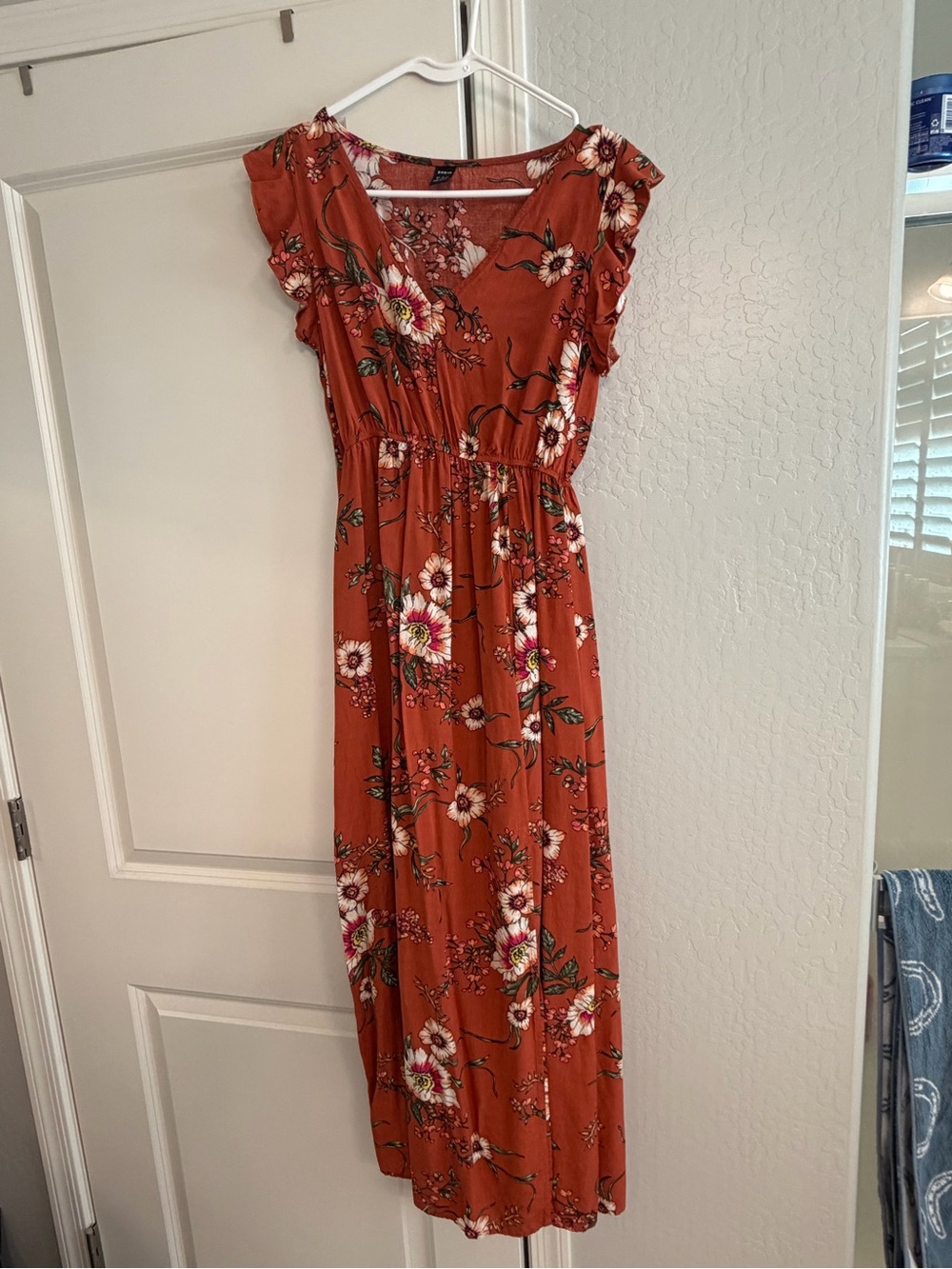 SHEIN Rust Floral Maxi Dress with White & Green Accents